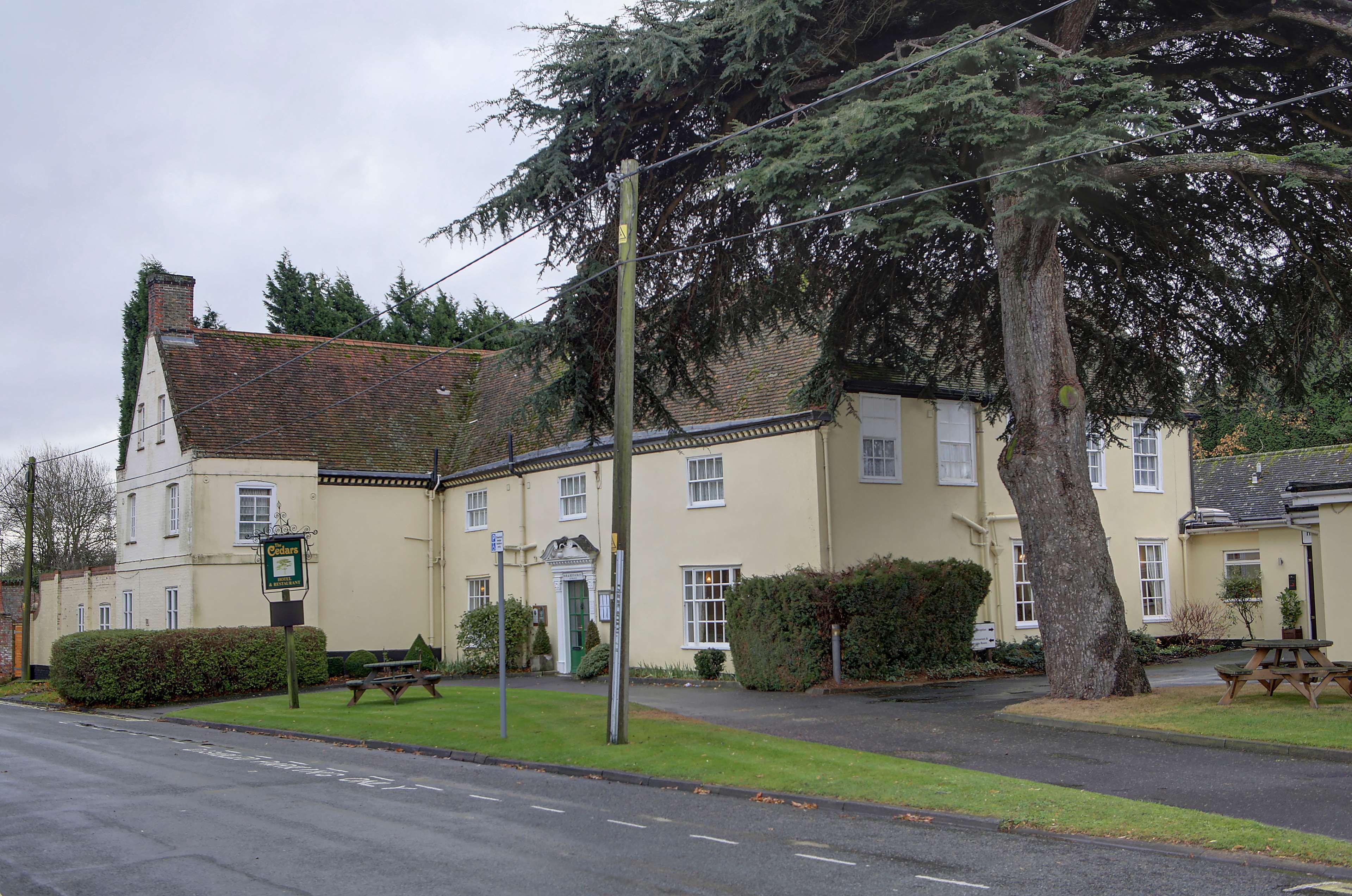 The Cedars Hotel Stowmarket Exterior photo