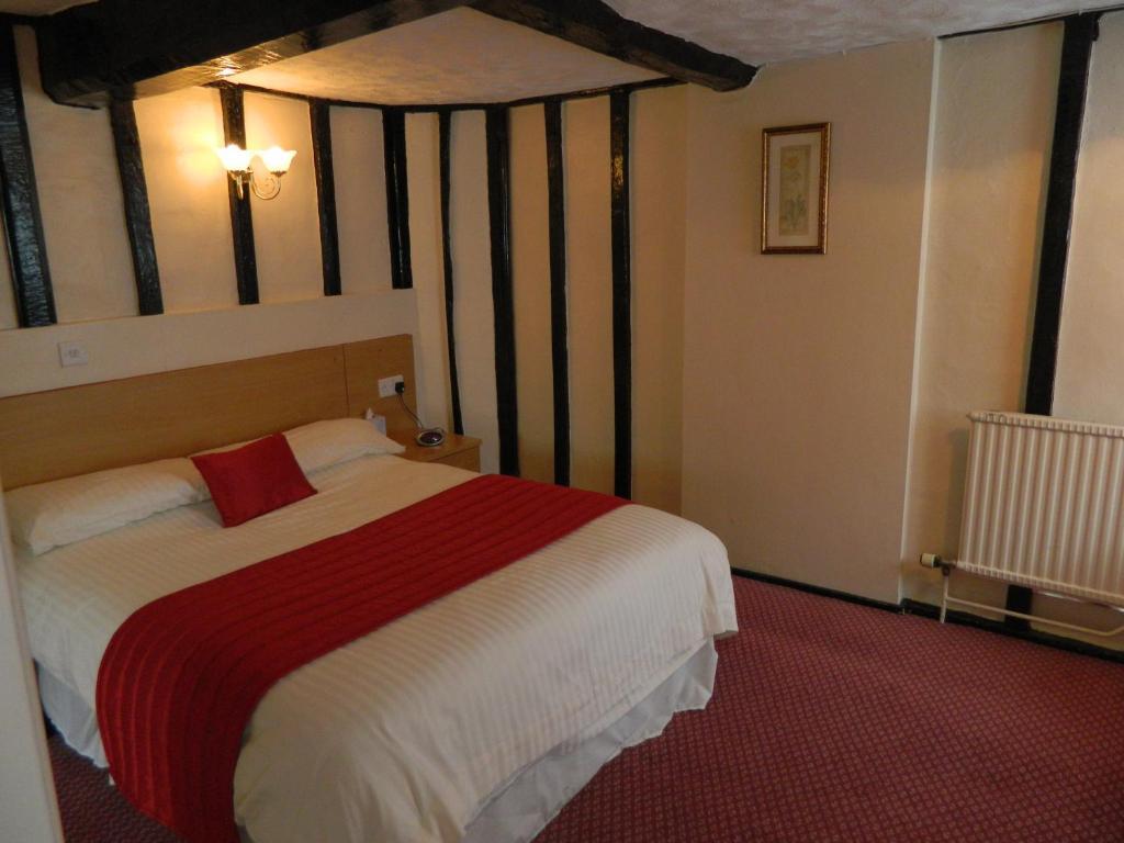 The Cedars Hotel Stowmarket Room photo