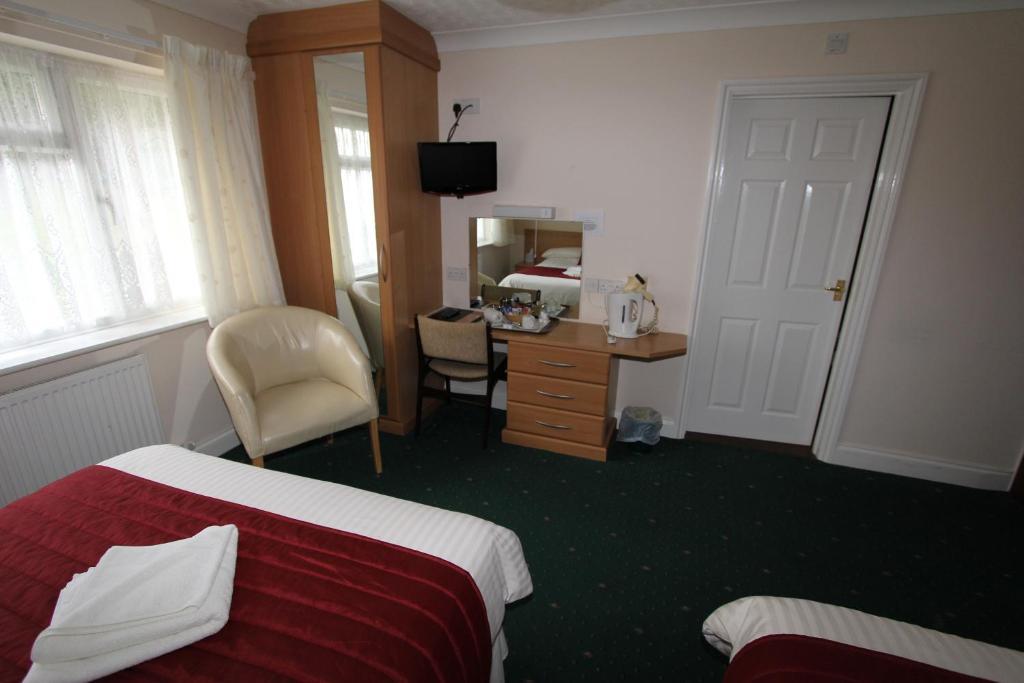 The Cedars Hotel Stowmarket Room photo